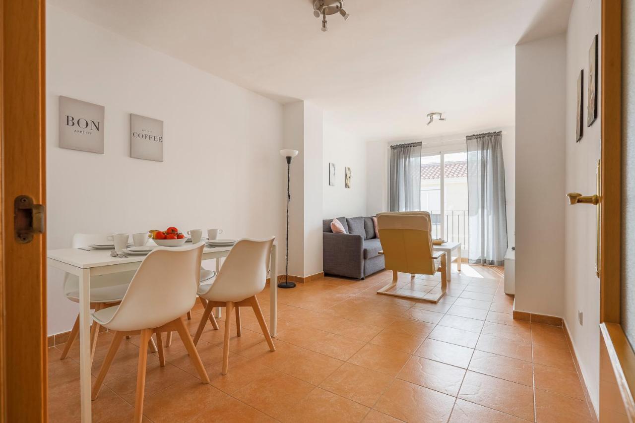 Algaba 3 D Planta Apartment La Algaba Екстериор снимка